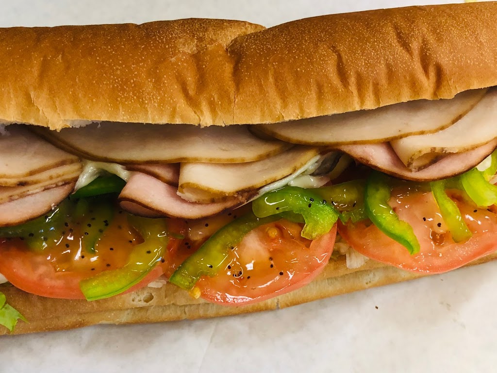 Subway | 279 Queen St E, Brampton, ON L6W 2C2, Canada | Phone: (905) 451-7827