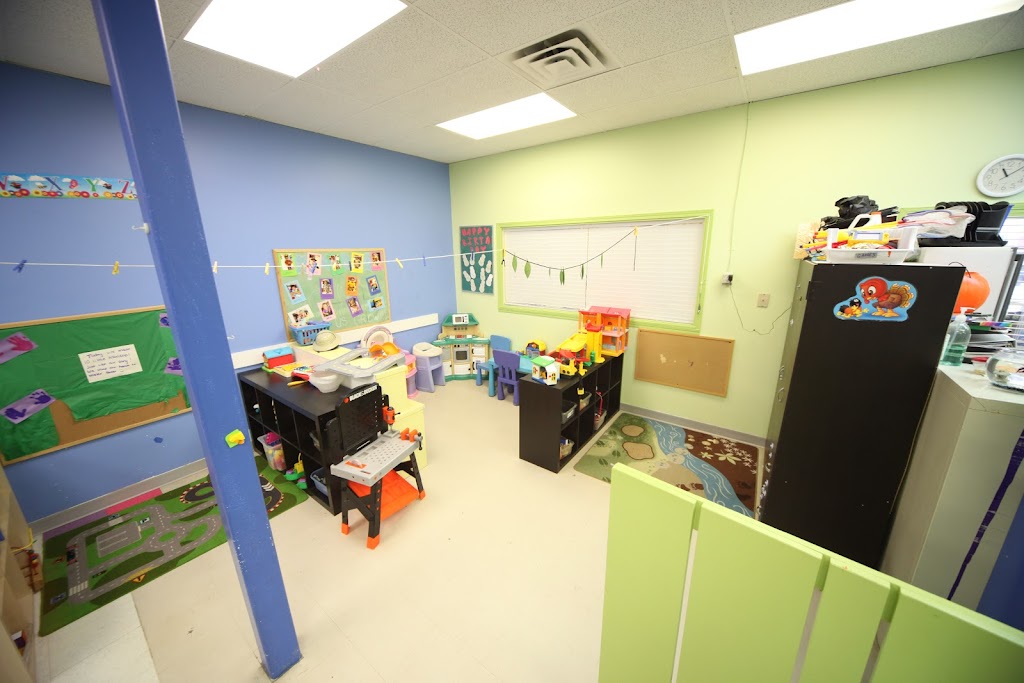 Kanga & Roos Child Care Ctr | 10601 100 Ave, Morinville, AB T8R 1A2, Canada | Phone: (780) 939-7500