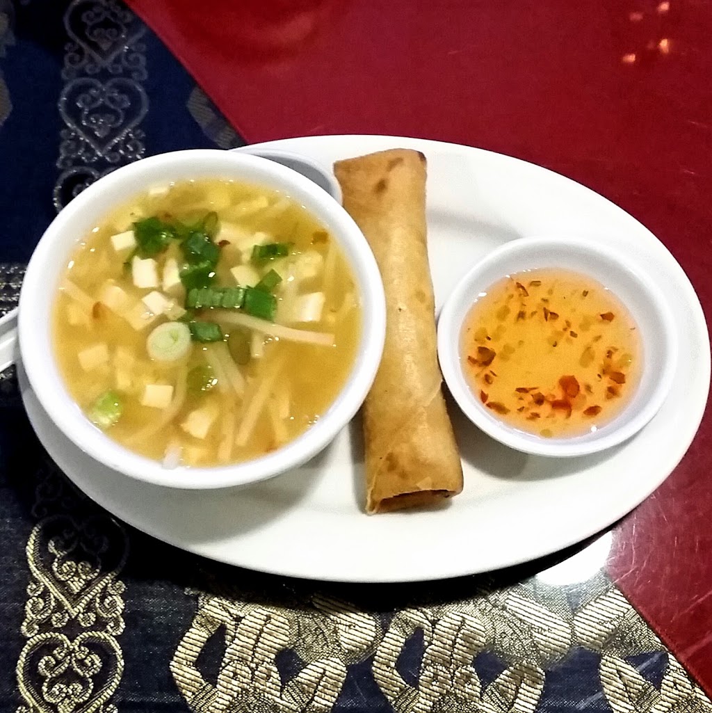 Tuptim Thai Restaurant | 450 Mulock Dr, Newmarket, ON L3Y 9B8, Canada | Phone: (905) 898-3599