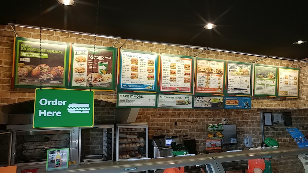 Subway | 128 N, McDonald St, Regina, SK S4N 5W3, Canada | Phone: (306) 522-3120