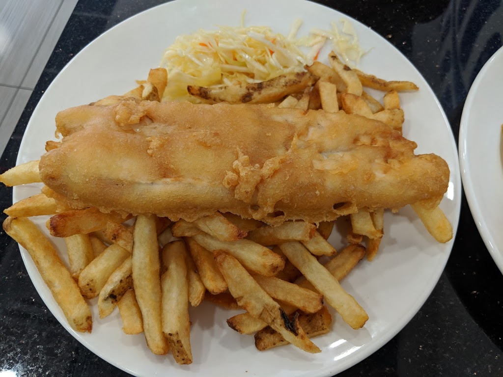 Halibut House Fish & Chips Thornhill | 11 Disera Dr #120, Thornhill, ON L4J 0A7, Canada | Phone: (905) 889-8484