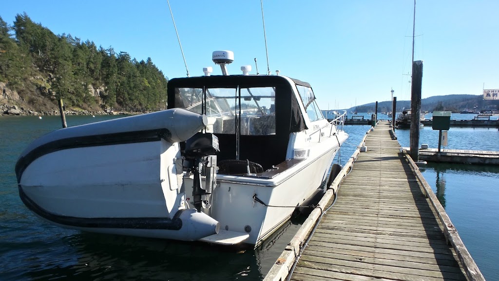 Salt Spring Marina | 124 Upper Ganges Rd, Salt Spring Island, BC V8K 2S2, Canada | Phone: (250) 537-5810