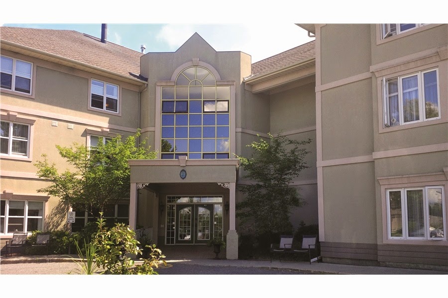 Chartwell Kanata Retirement Residence | 20 Shirleys Brook Dr, Kanata, ON K2K 2W8, Canada | Phone: (613) 663-2966