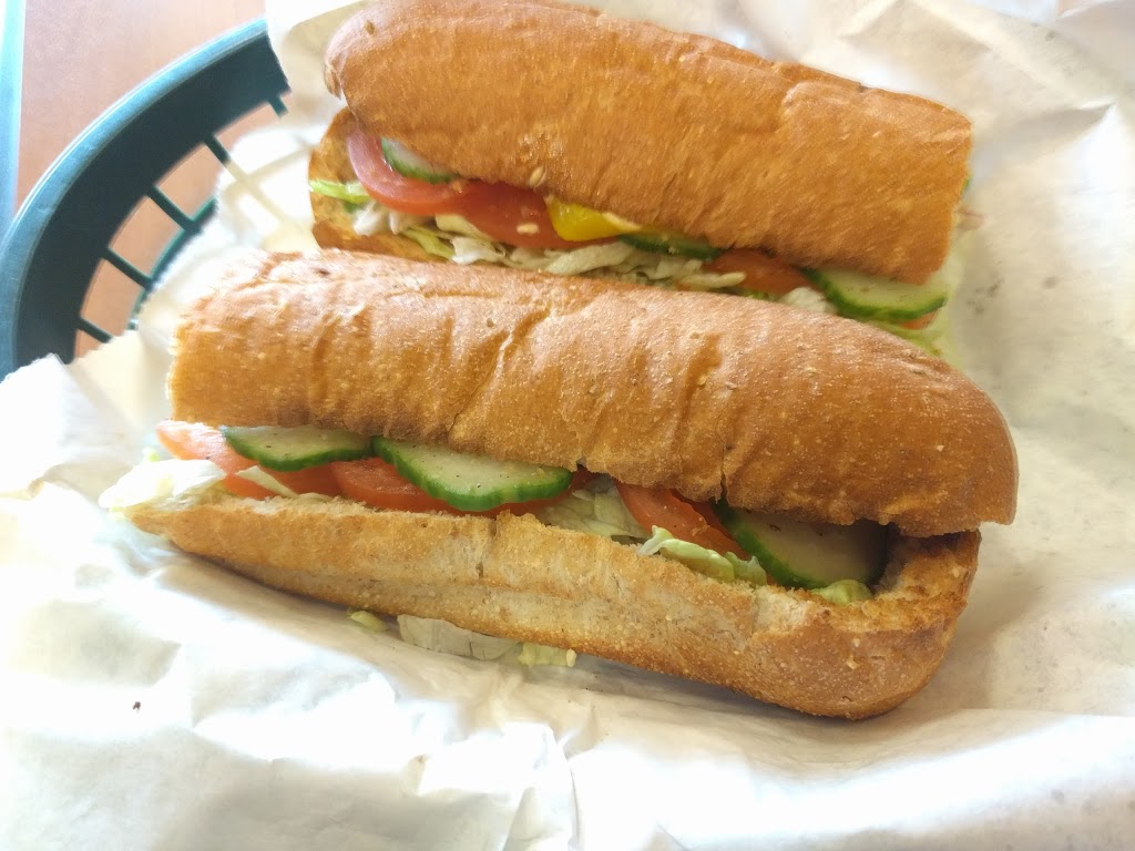 Subway | 2084-A Lawrence Ave E, Scarborough, ON M1R 2Z5, Canada | Phone: (647) 345-1205