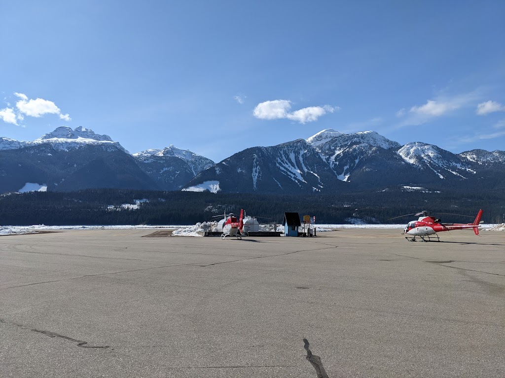 Revelstoke Airport (YRV) | 2913 Airport Way, Revelstoke, BC V0E 2S1, Canada | Phone: (250) 837-7007