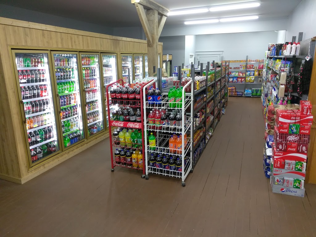 Berville Country Market | 495 North Ave, Berville, MI 48002, USA | Phone: (586) 784-9350