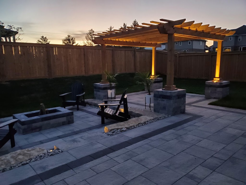 Custom Landscape & Construction | 62 Leesboro Trail, Thorndale, ON N0M 2P0, Canada | Phone: (519) 535-1900