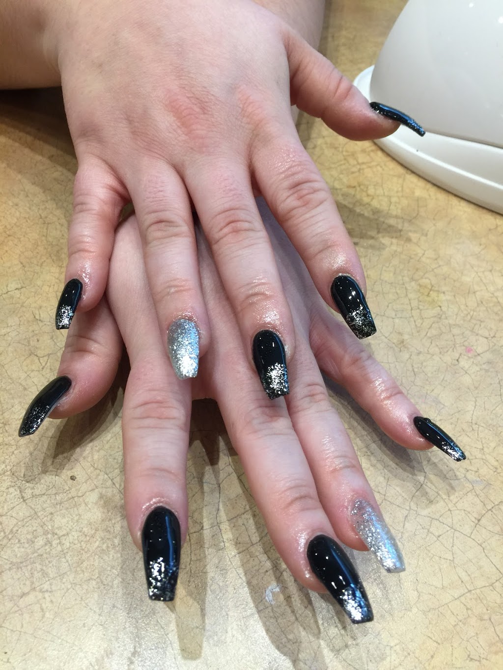 Ongles Art | 40 Rue Évangéline, Granby, QC J2G 8K1, Canada | Phone: (450) 991-3309