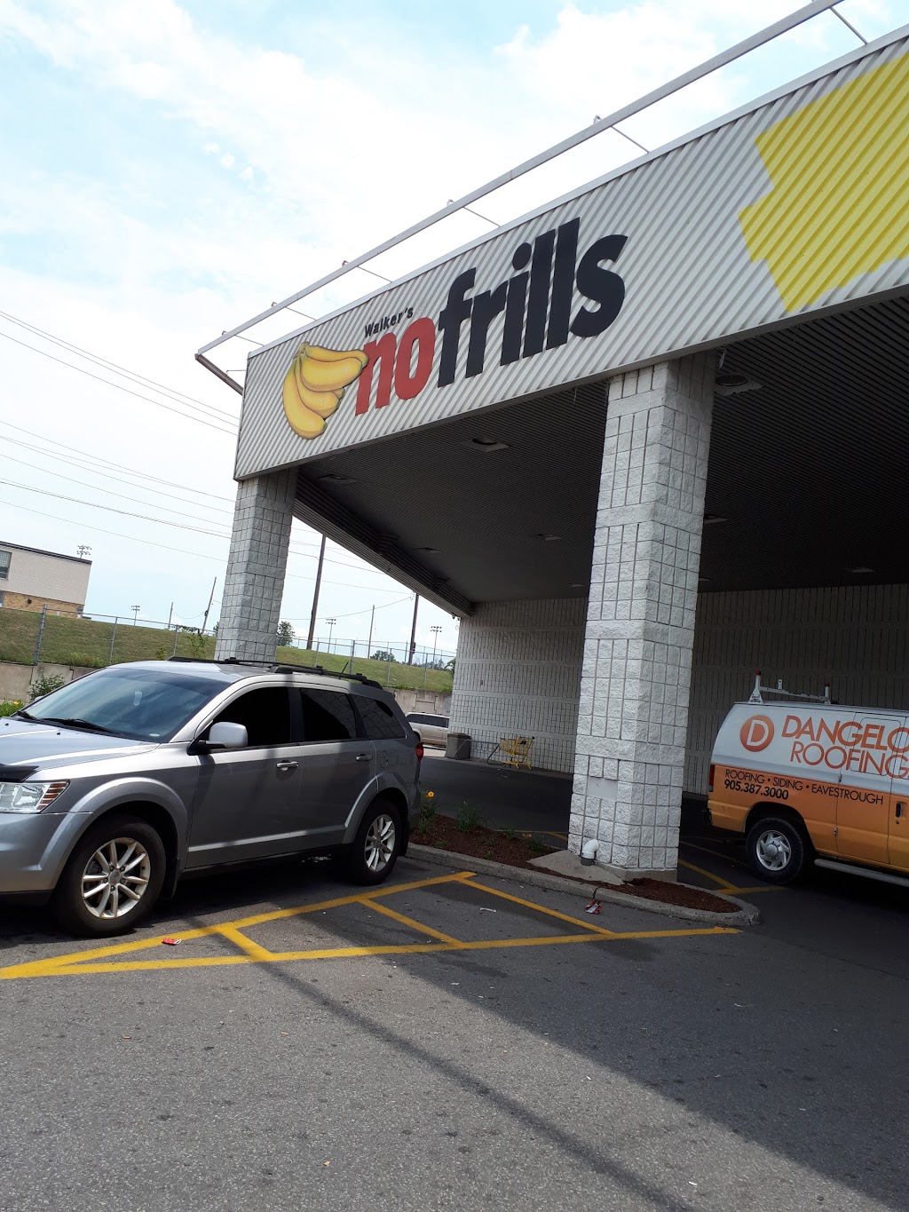 Walkerss No Frills | 603 Colborne St, Brantford, ON N3S 7S8, Canada | Phone: (866) 987-6453