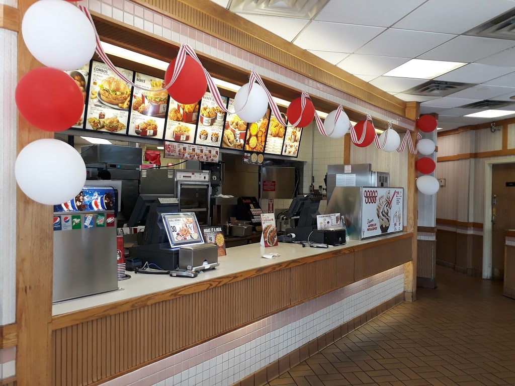 KFC | 1 Steeles Ave E, Brampton, ON L6W 4J4, Canada | Phone: (905) 452-9851