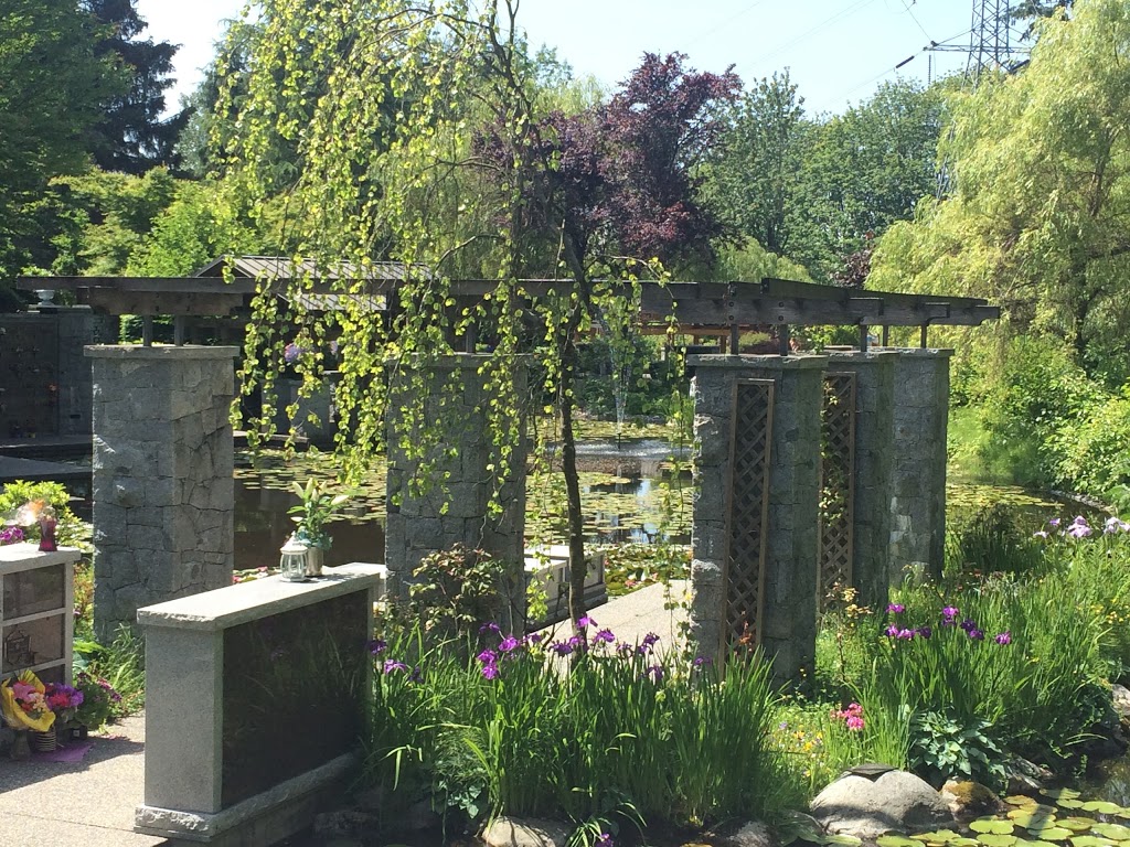Boal Chapel and Memorial Gardens | 1505 Lillooet Rd, North Vancouver, BC V7J 2J1, Canada | Phone: (604) 980-3451