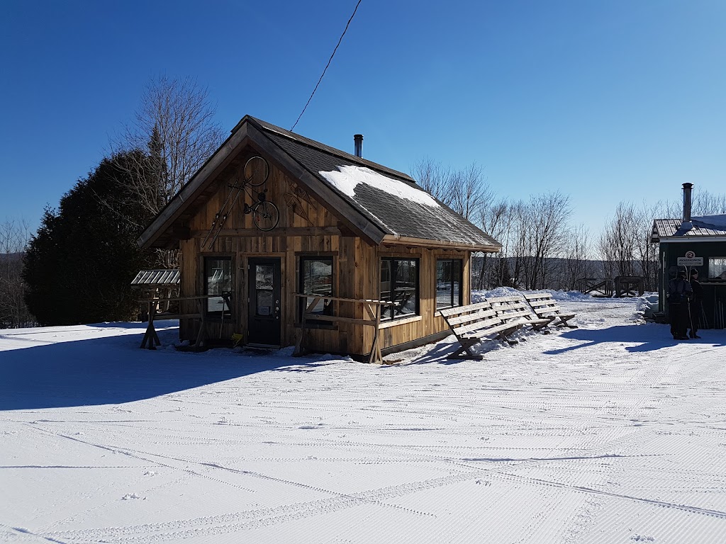 Centre De Ski De Fonds Gai-Luron | 2155 Mnt Sainte-Thérèse, Saint-Jérôme, QC J5L 2L2, Canada | Phone: (450) 224-5302