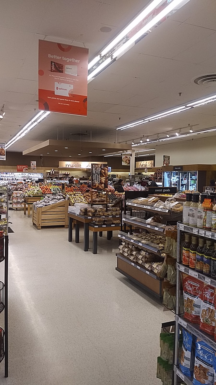 Brunos valu-mart | 83 Underhill Dr, North York, ON M3A 2P5, Canada | Phone: (416) 449-2162