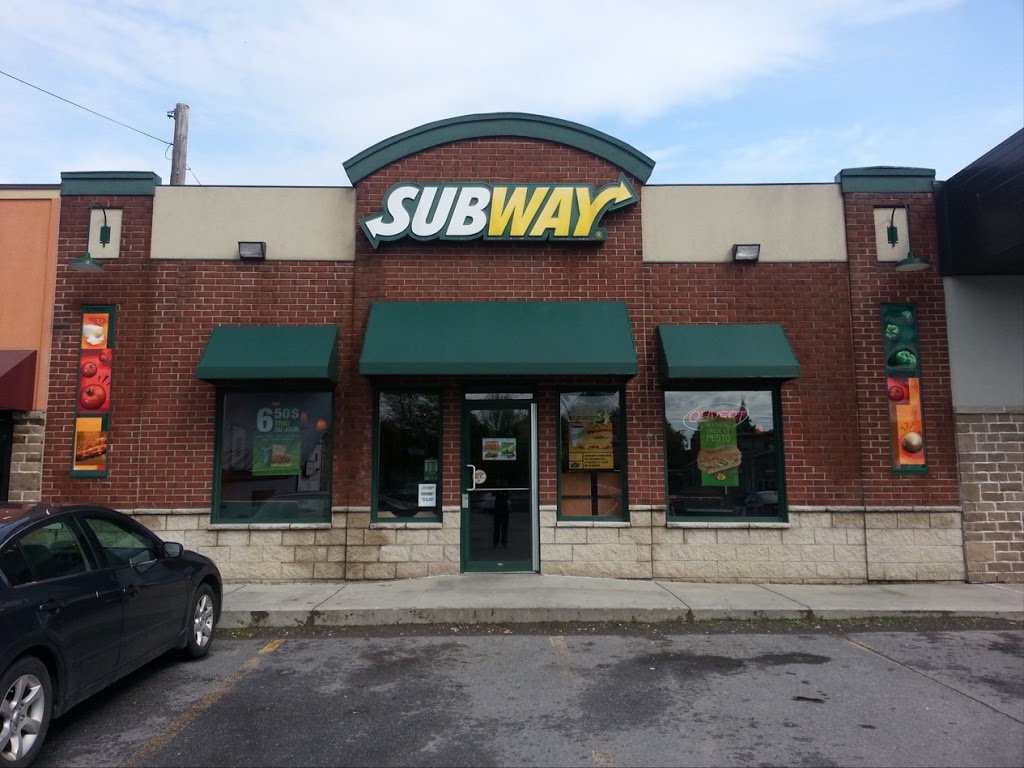 Subway | 2 Rue Henderson, Huntingdon, QC J0S 1H0, Canada | Phone: (450) 264-3033