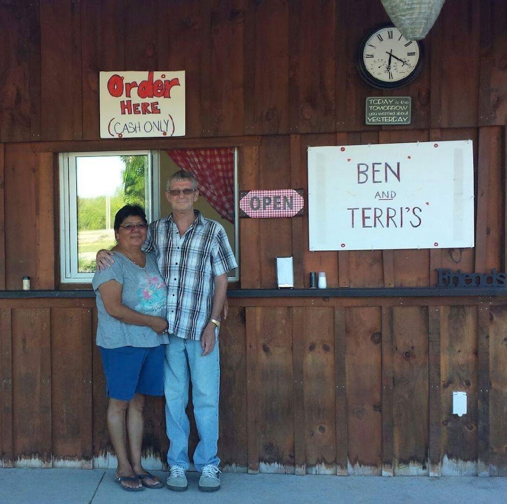 Ben & Terris | 47 Scotch Settlement Rd, Allenford, ON N0H 1A0, Canada | Phone: (226) 930-1552