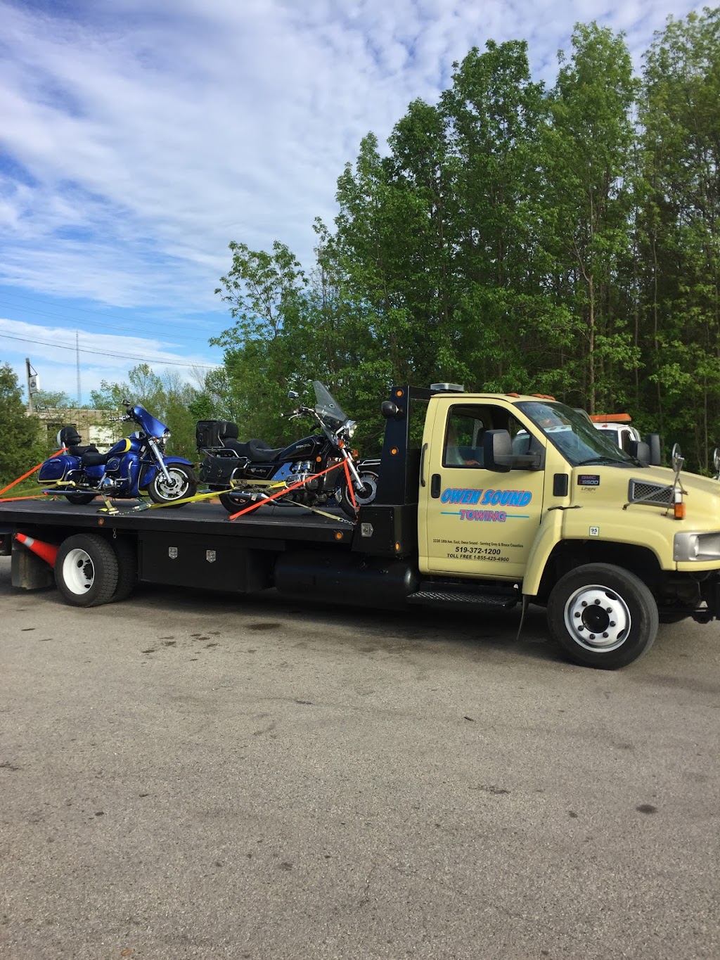 Owen Sound Towing & Service | 2230 18th Ave E #114, Owen Sound, ON N4K 5P1, Canada | Phone: (855) 425-4900