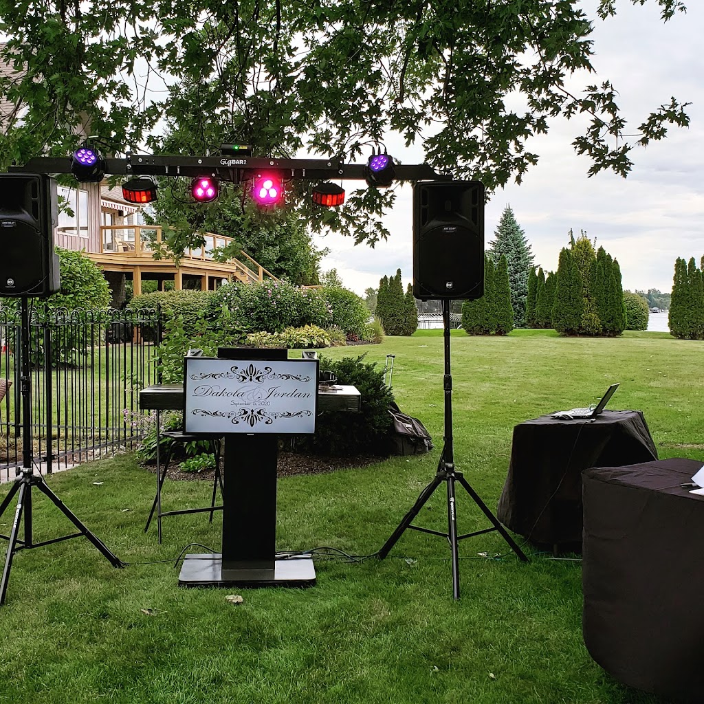 Starlight Games & DJ Services | 9 Starlight Ln, Dorchester, ON N0L 1G5, Canada | Phone: (519) 878-9998