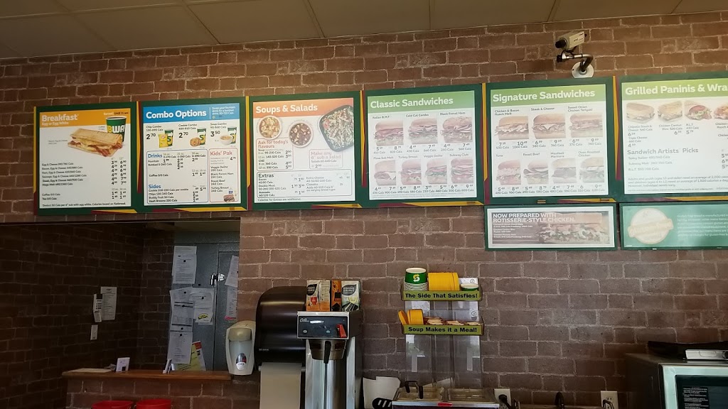 Subway | #103, 1790, Island Hwy, Victoria, BC V9B 1H8, Canada | Phone: (250) 478-1172