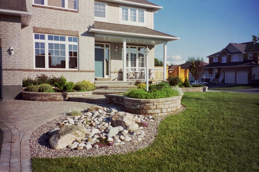 Apprize Landscape Design | 7 Sweetbriar Cir, Nepean, ON K2J 2K4, Canada | Phone: (613) 825-9231