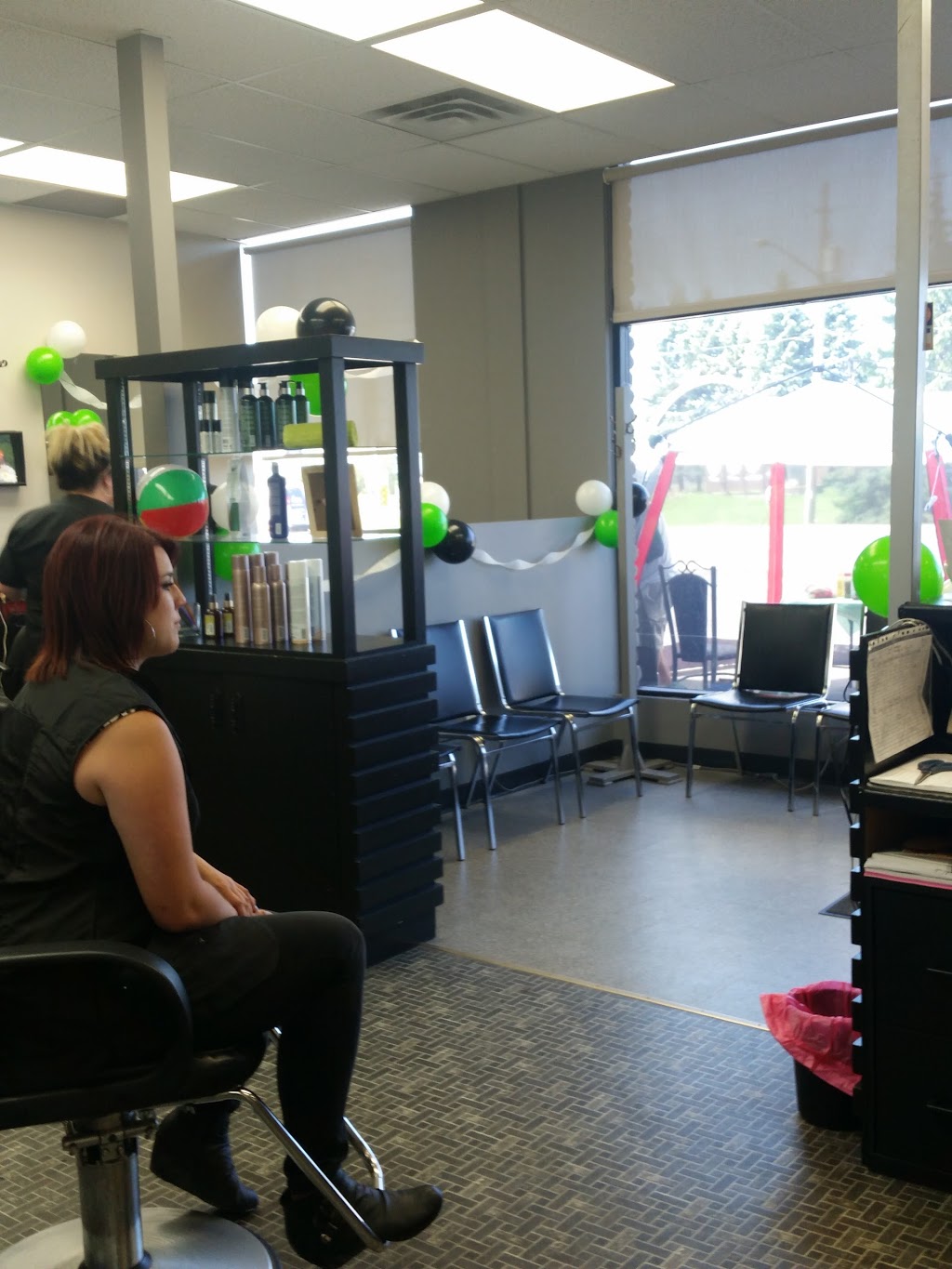 Kellys Professional Family Hair Care | 3285 Errington Ave, Chelmsford, ON P0M 1L0, Canada | Phone: (705) 855-8480