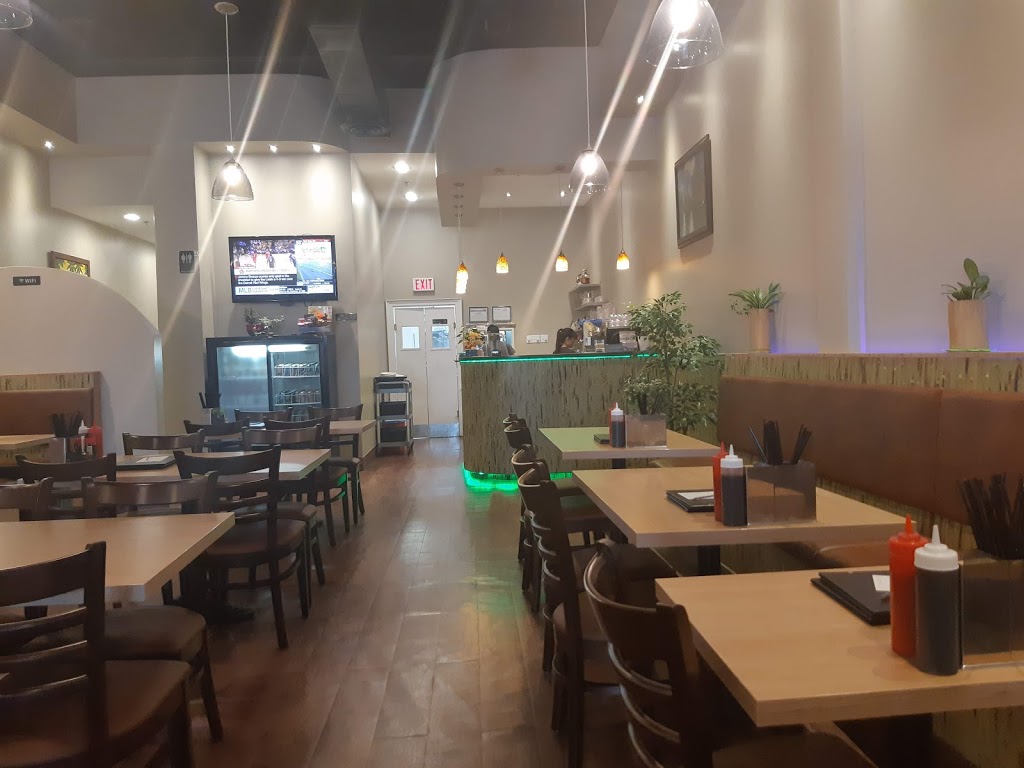 Pho Truc Lam (Weston Rd.) | 7887 Weston Rd, Woodbridge, ON L4L 1A6, Canada | Phone: (905) 265-8488