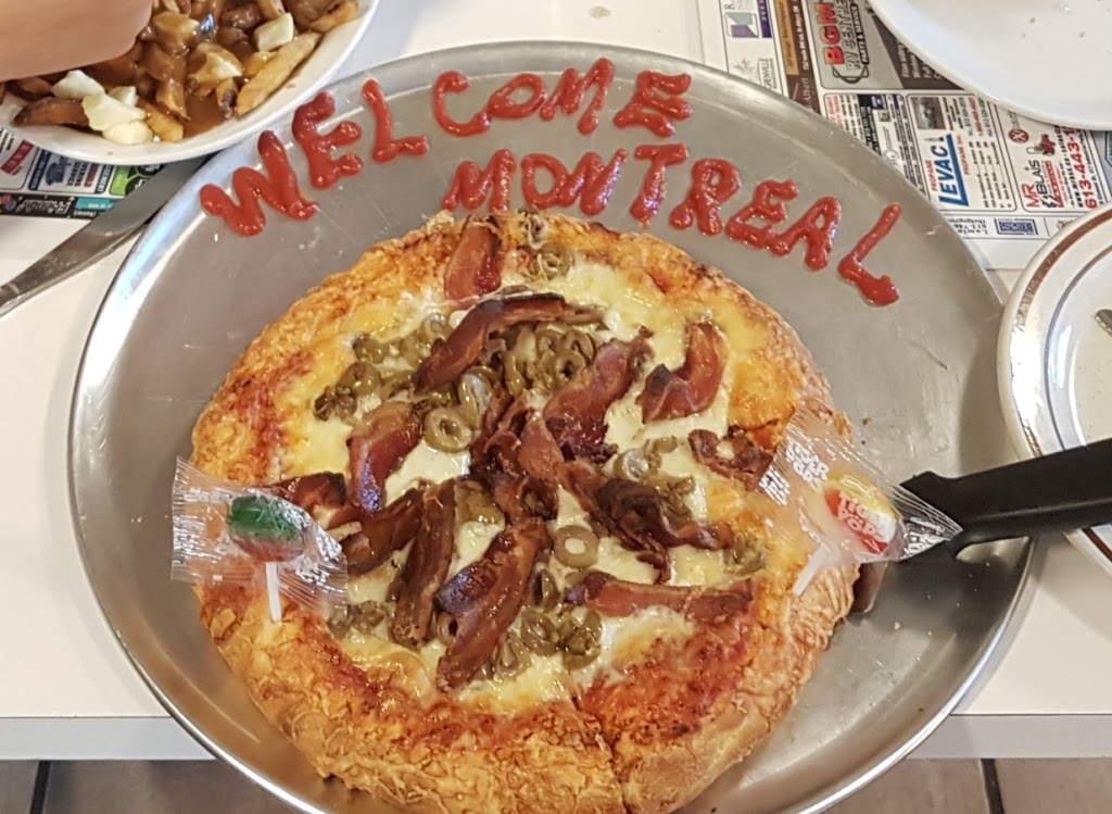Boboul Pizza | 525 Limoges Rd, Limoges, ON K0A 2M0, Canada | Phone: (613) 443-3616