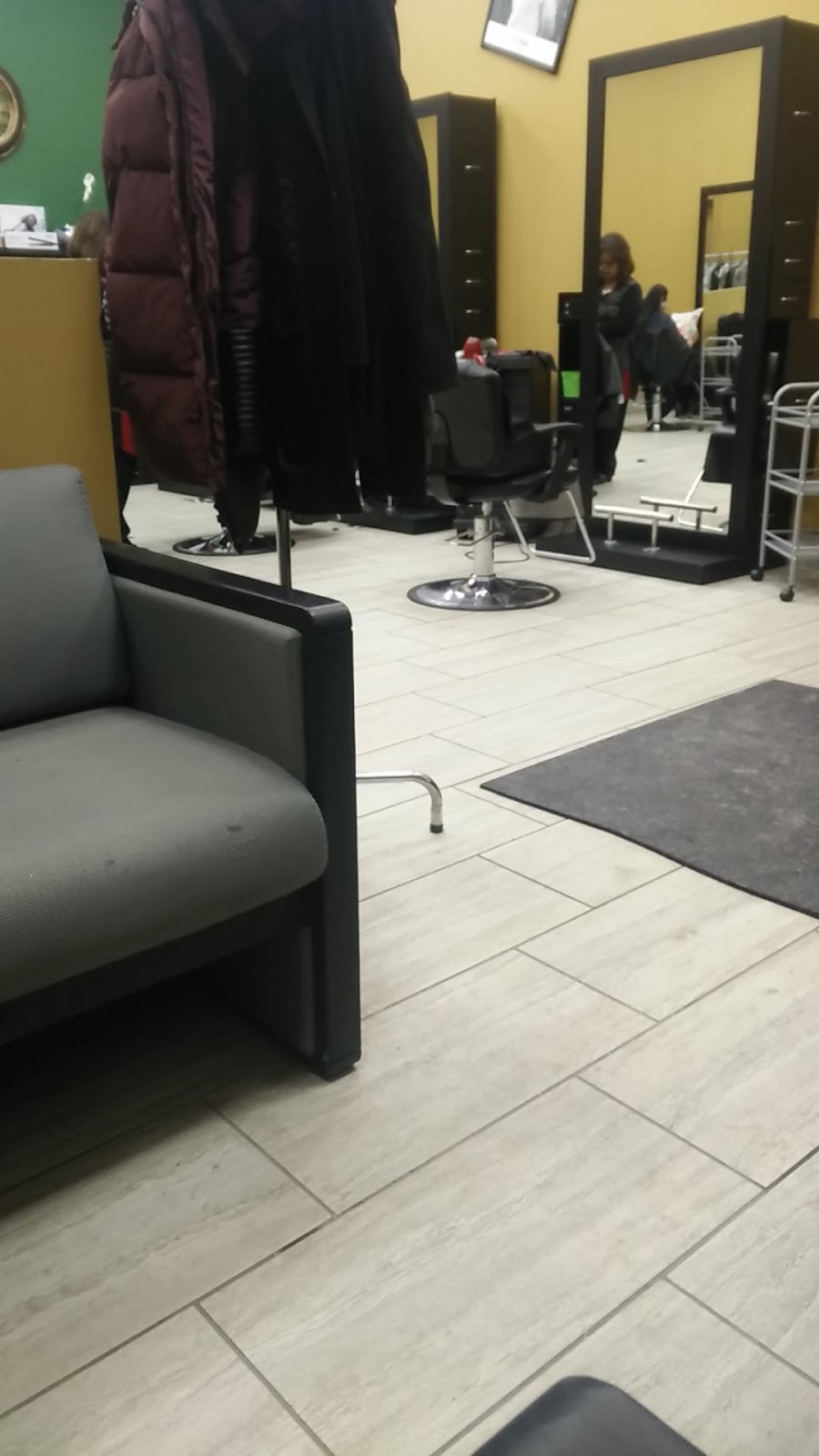 Uni-Cutters Hair Salon Ltd | 6937 Ellerslie Rd SW, Edmonton, AB T6X 1A3, Canada | Phone: (780) 413-9117