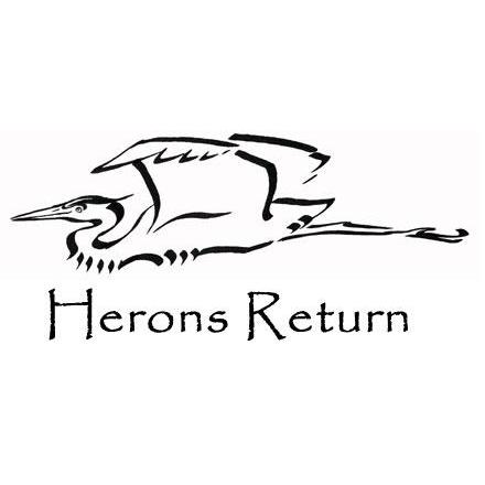 Herons Return Cottage | 7471 Sechelt Inlet Rd, Sechelt, BC V0N 3A0, Canada | Phone: (877) 643-7667
