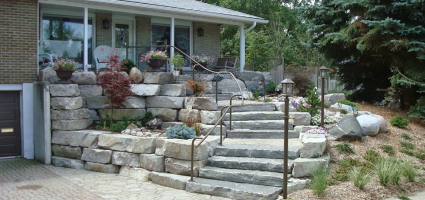 A Garden Stroll | 325 Devon St, Stratford, ON N5A 3A2, Canada | Phone: (519) 271-1713