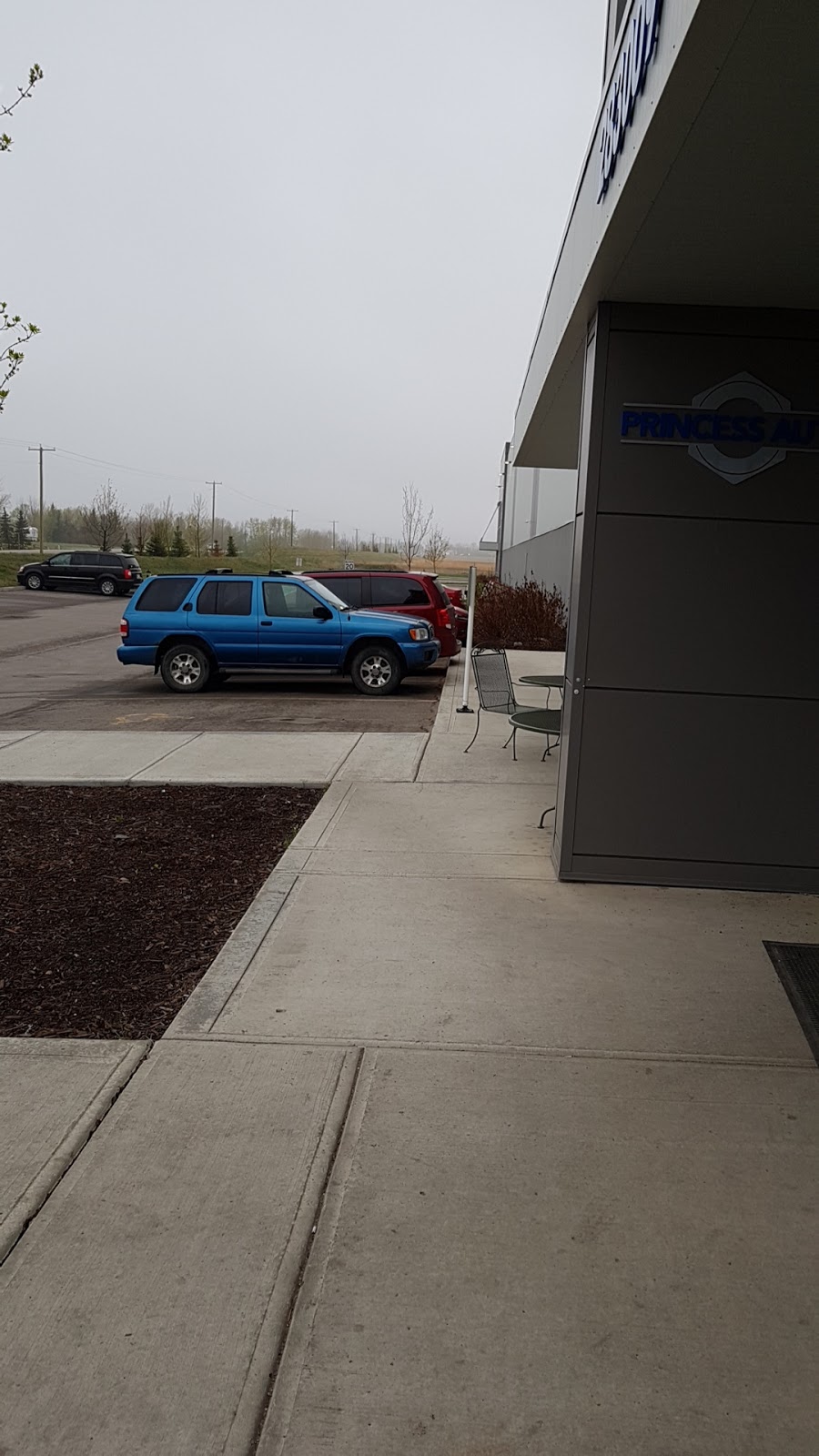 Princess Auto Distribution Centre | 283009 Logistics Drive, Rocky View No. 44, AB T0M 0T0, Canada