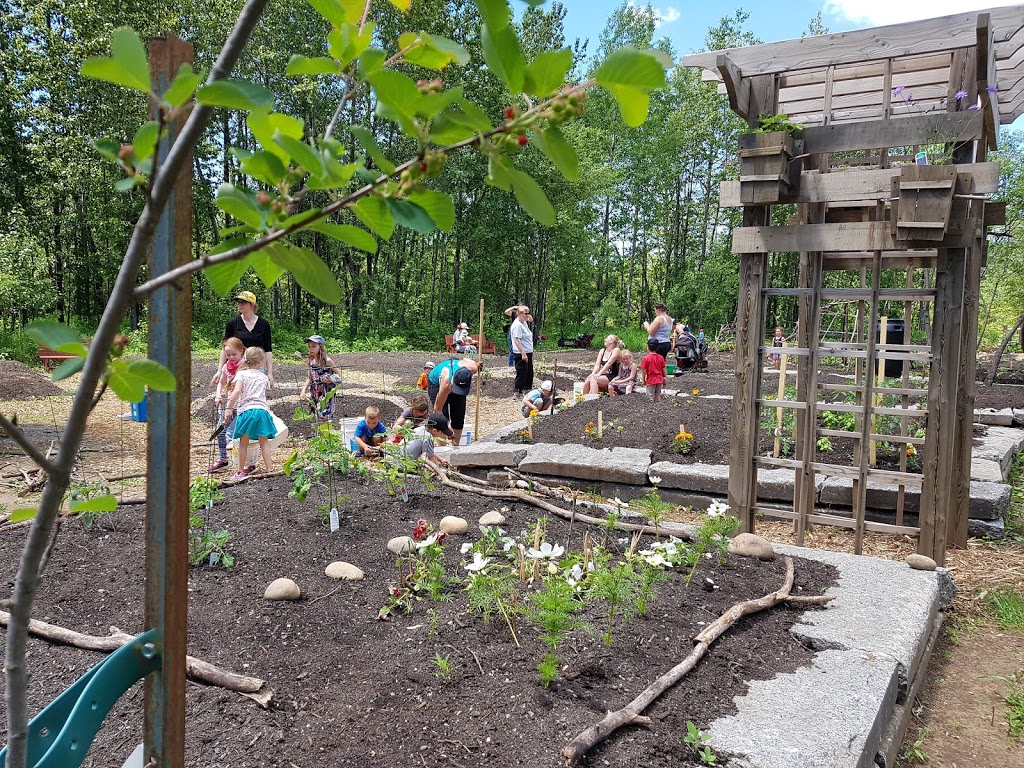 Forêt Nourricière De Saint-Raymond | St-Raymond, QC G3L 1E5, Canada