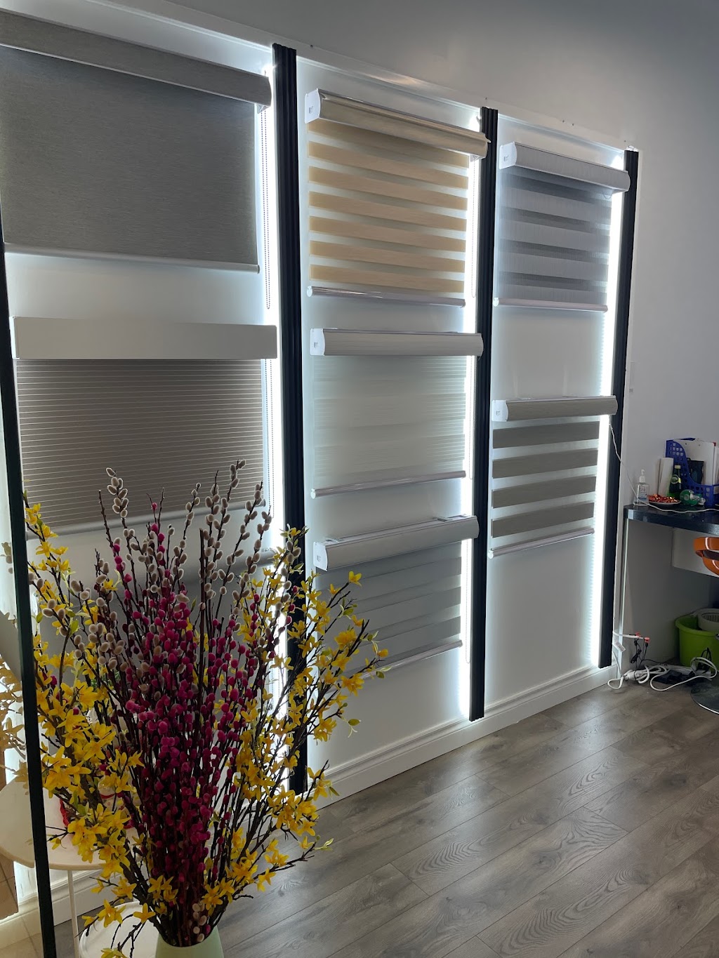 Shield Shutters KC | Canada, Ontario, Markham, CA ON Markham 9390 Woodbine Ave Unit 1B28邮政编码: L6C 0M5 | Phone: (416) 388-7333