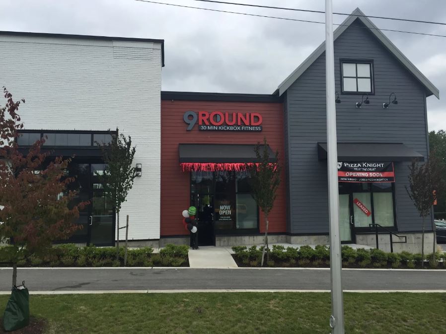 9Round - Clayton Market | 19161 Fraser Hwy #105, Surrey, BC V3S 8E7, Canada | Phone: (778) 954-9929