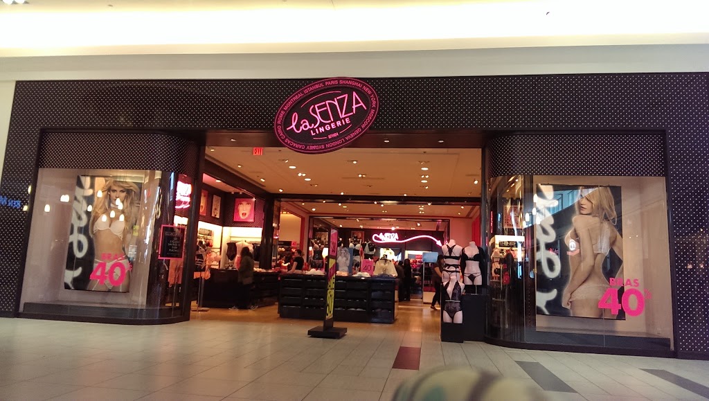 La Senza | 550 King St N, Waterloo, ON N2L 5W6, Canada | Phone: (519) 747-4906