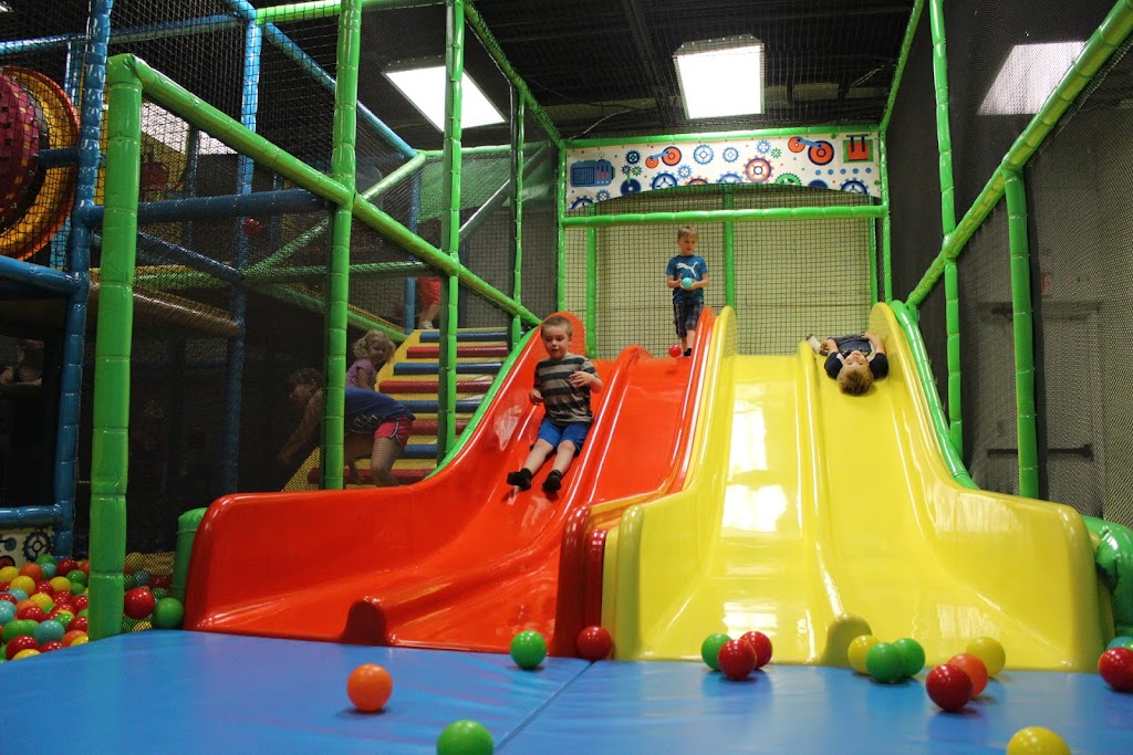 The Kids Fun Factory Bridgewater | 421 Lahave St, Bridgewater, NS B4V 3A2, Canada | Phone: (902) 530-5566