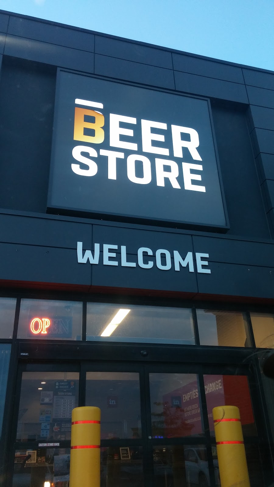 Beer Store | 659 Erb St W, Waterloo, ON N2J 3Z4, Canada | Phone: (519) 747-7216