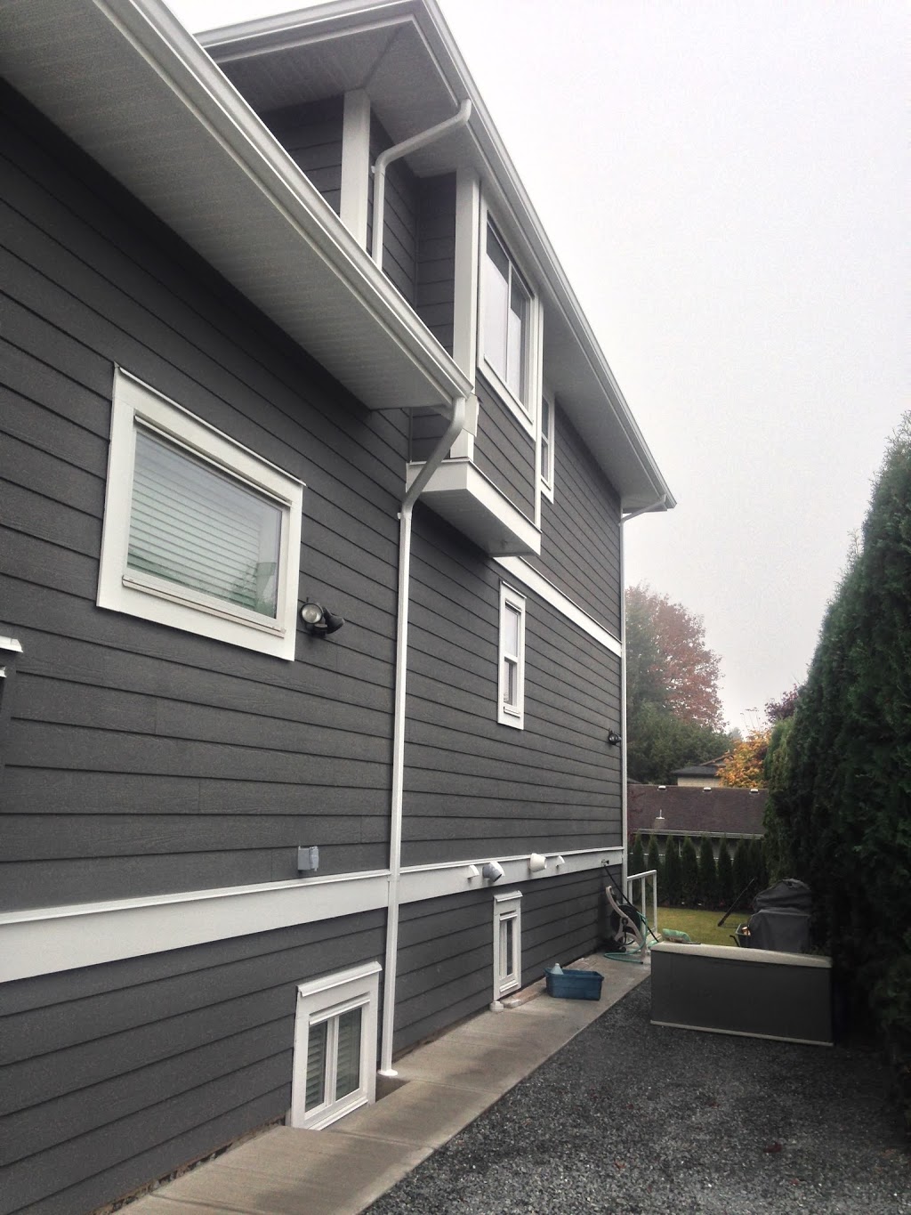 Mejia Roofing Maintenance | 11255 132 St #19, Surrey, BC V3R 4R3, Canada | Phone: (778) 960-5165