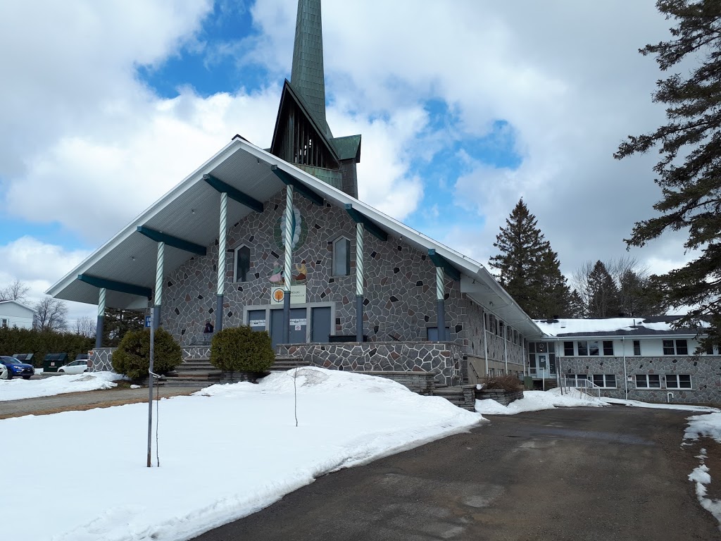 Fondation Médicale des Laurentides | 50 Rue Corbeil, Sainte-Agathe-des-Monts, QC J8C 1X2, Canada | Phone: (819) 323-4565