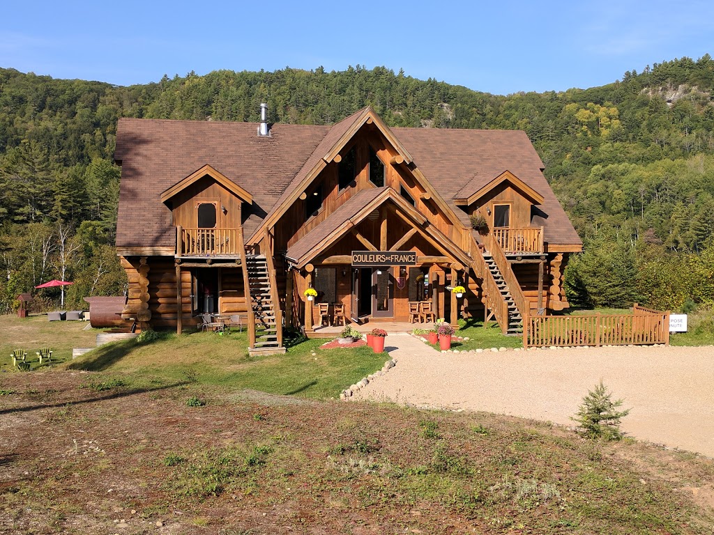 Auberge Couleurs de France | Chemin du Lac Doré Nord, 212 chemin des Jonquilles, Duhamel, QC J0V 1G0, Canada | Phone: (819) 743-5878