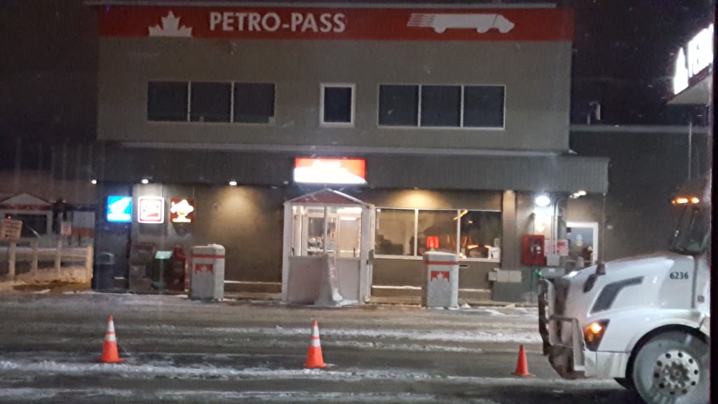 Petro-Pass Truck Stop | 15630 118 Ave NW, Edmonton, AB T5V 1C4, Canada | Phone: (780) 452-1102