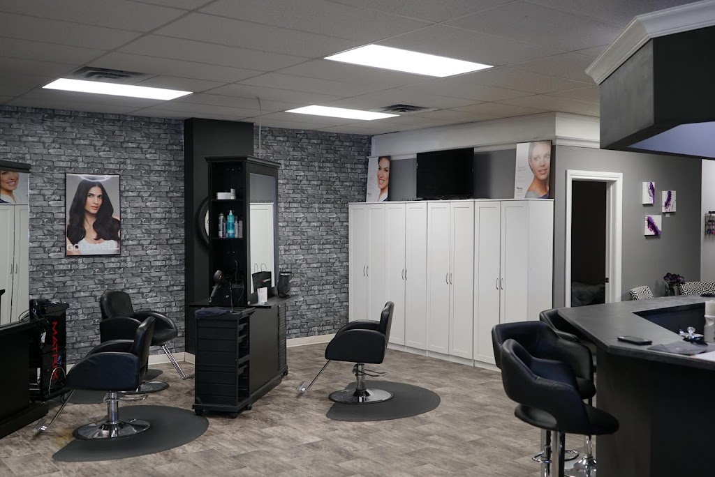 Lavish Salon | 167 Inkerman St W, Listowel, ON N4W 1B8, Canada | Phone: (519) 418-2244