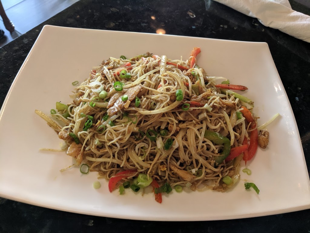 Hot Wok | 41 Wilson St W, Perth, ON K7H 2N1, Canada | Phone: (613) 264-9994