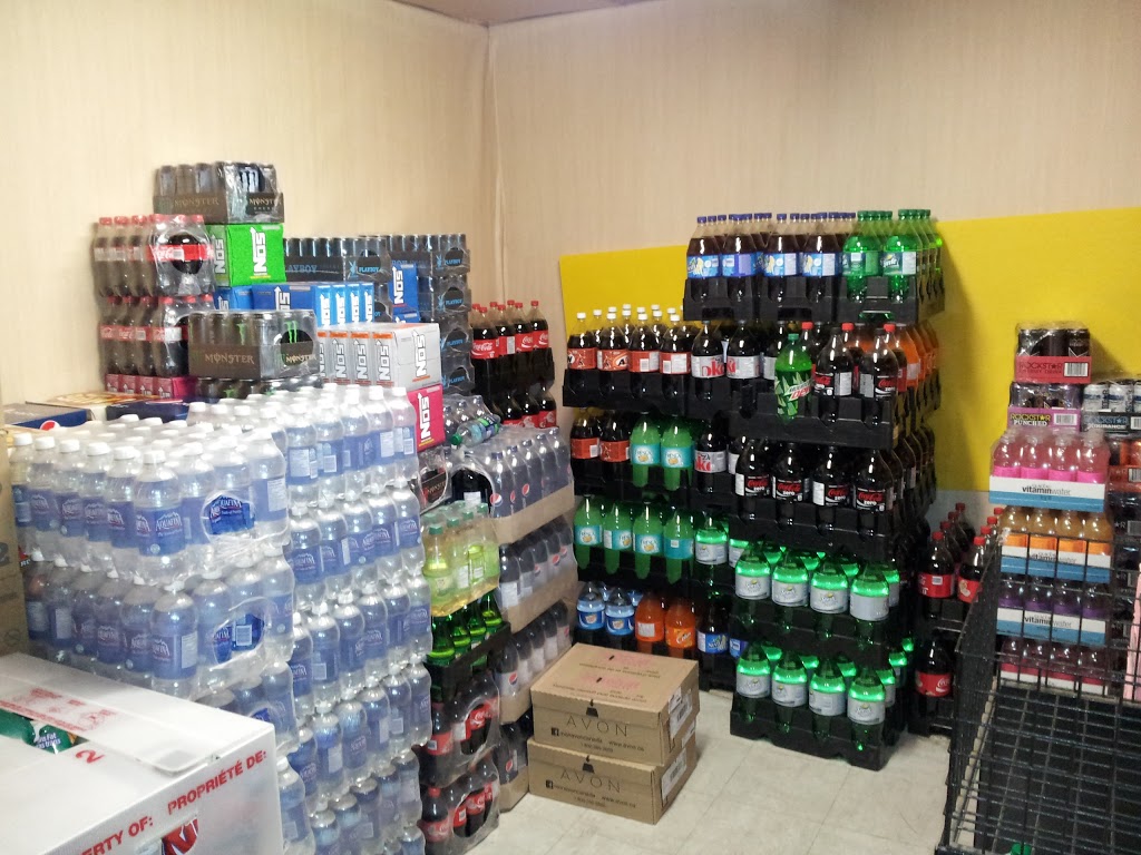 Beach Corner Store | 53101A Range Rd 15, Stony Plain, AB T7Y 2E4, Canada | Phone: (780) 963-2939