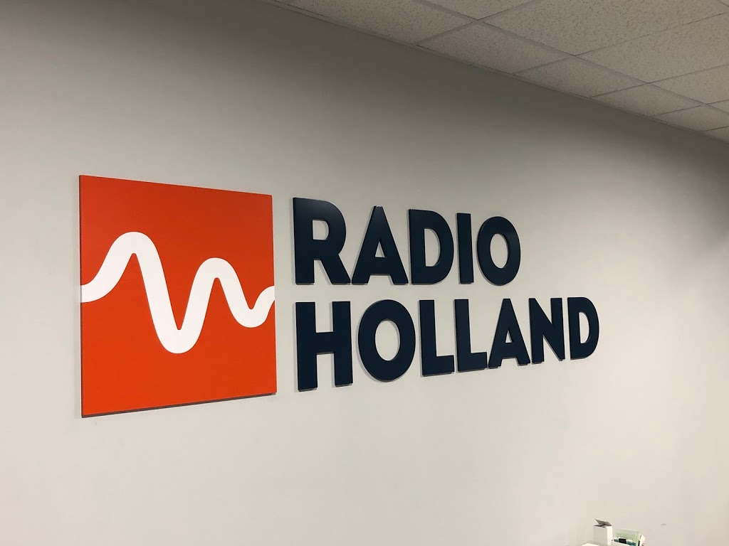 Radio Holland | 3681 E 1st Ave, Vancouver, BC V5M 1C2, Canada | Phone: (604) 293-2900