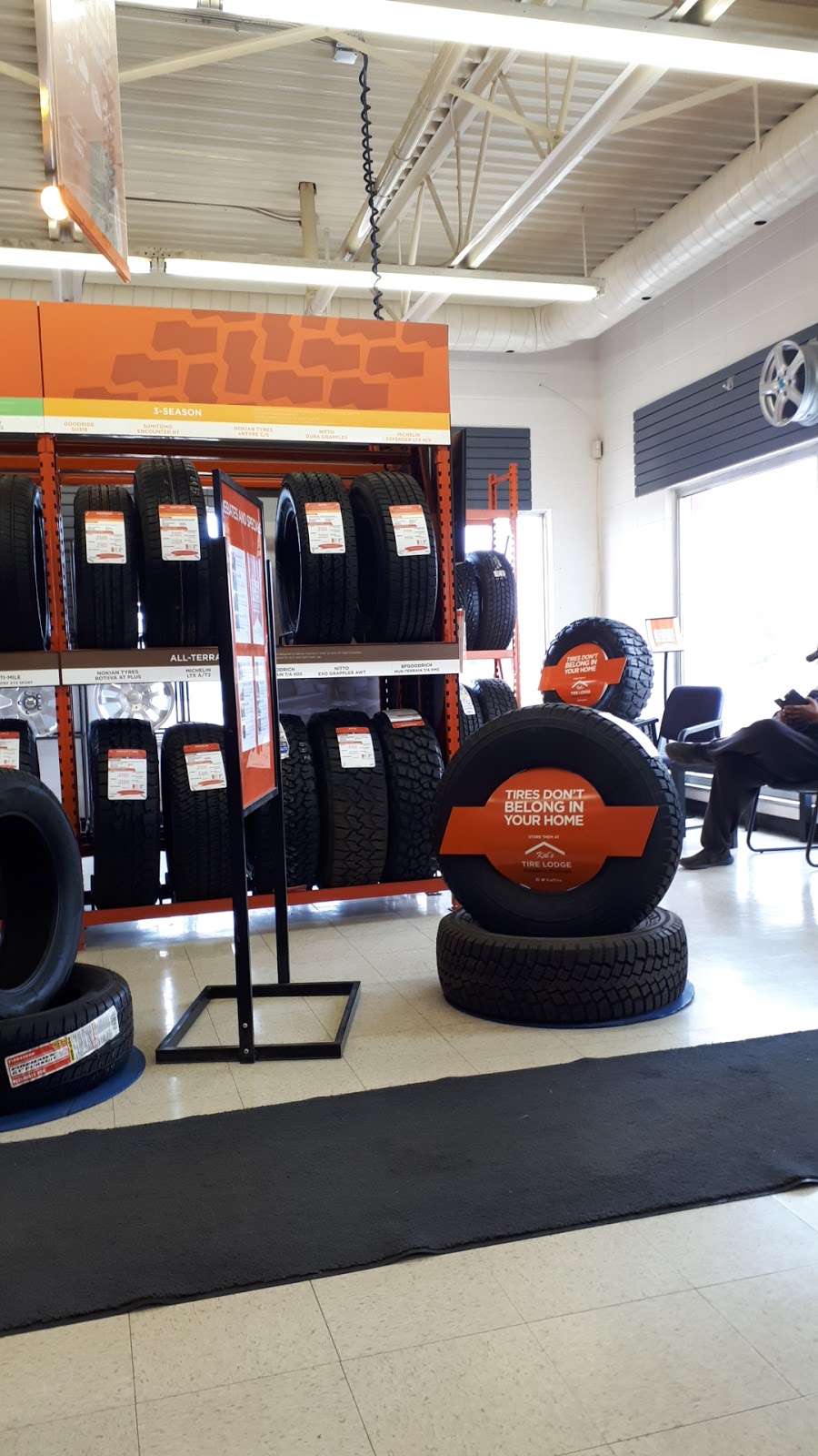 Kal Tire | 4103 49 St, Wetaskiwin, AB T9A 1G8, Canada | Phone: (780) 352-6057