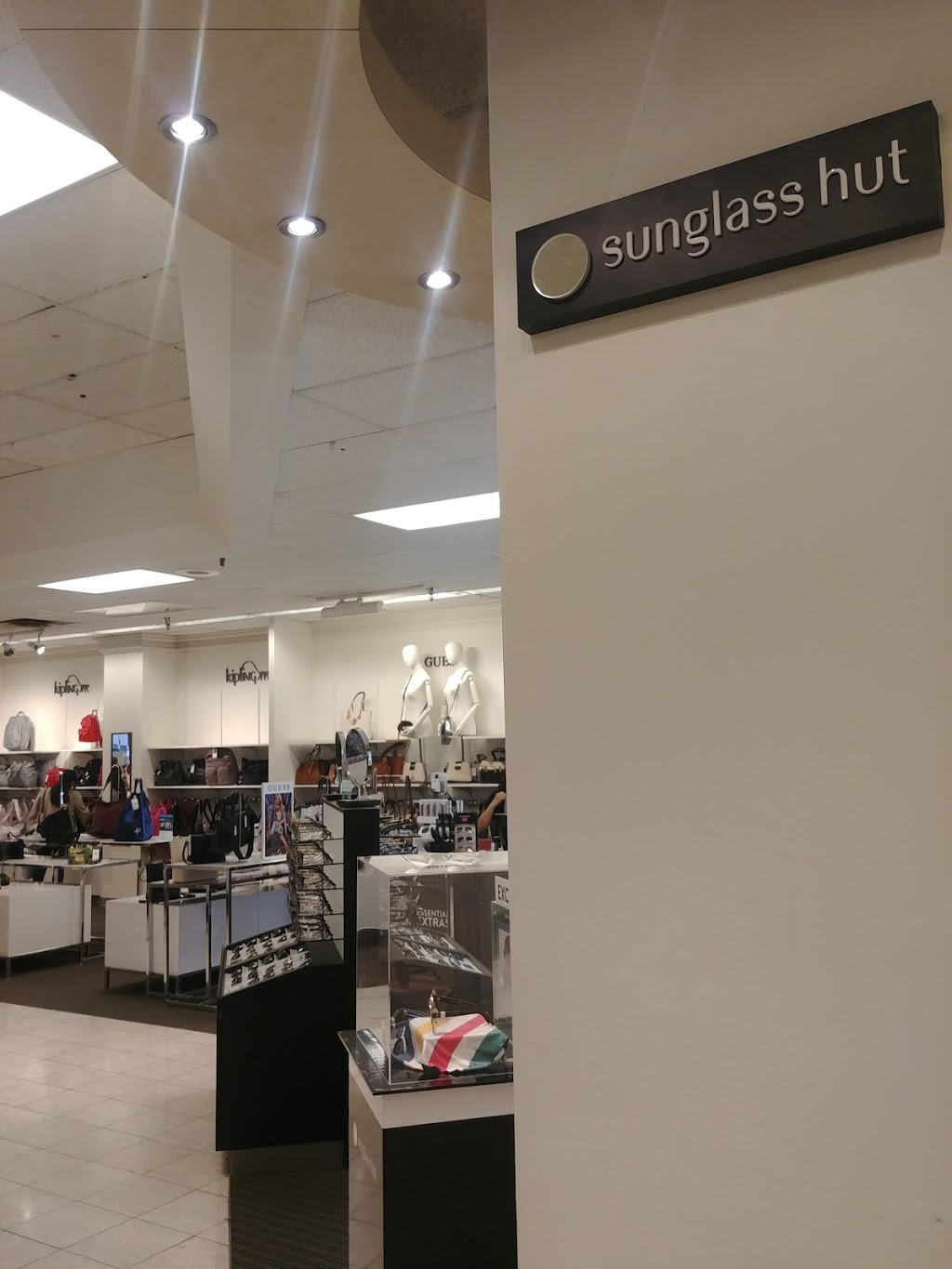 Sunglass Hut | 650 W 41st, Heather St #266, Vancouver, BC V5Z 2M9, Canada | Phone: (604) 267-1194