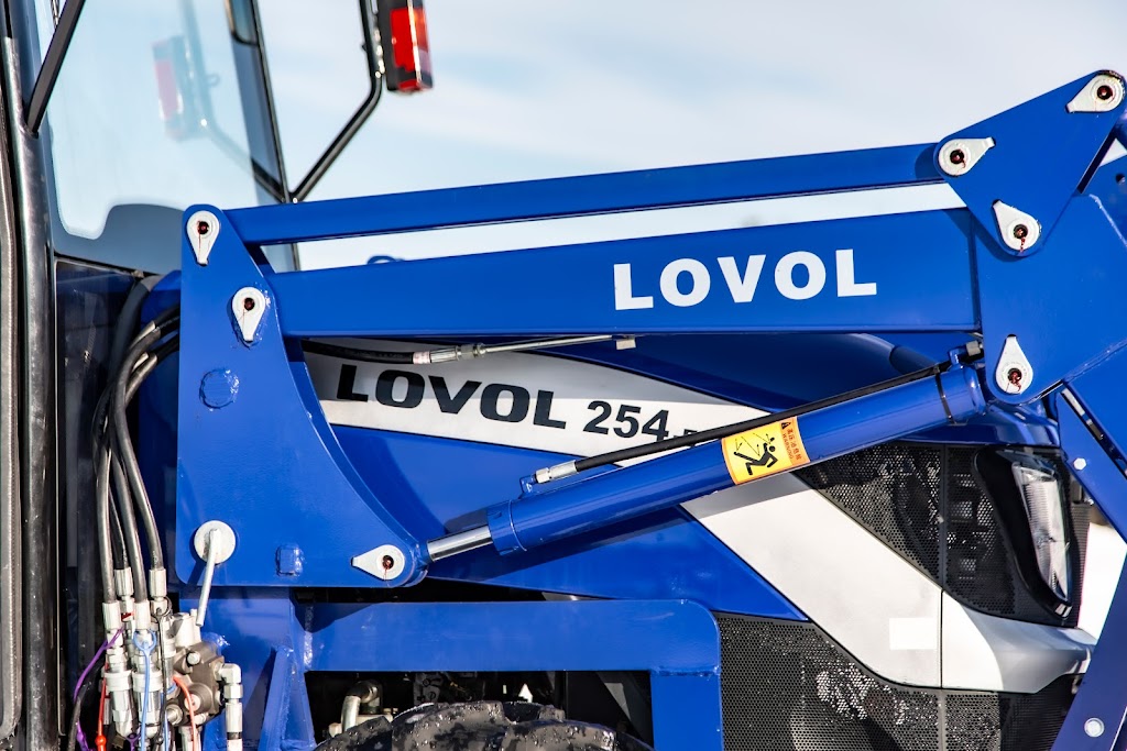 Tracteurs compacts LOVOL - LOVOL Agriculture | 24 Rue Industrielle, Saint-Benoît-Labre, QC G0M 1P0, Canada | Phone: (418) 227-2077