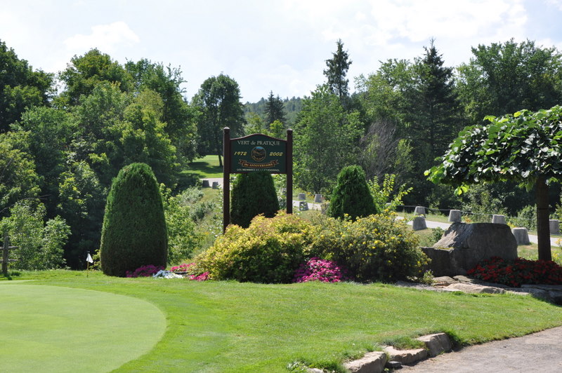 Golf Club Saint-Jérôme | 2019 Mnt Sainte-Thérèse, Saint-Jérôme, QC J5L 0L8, Canada | Phone: (800) 363-2500