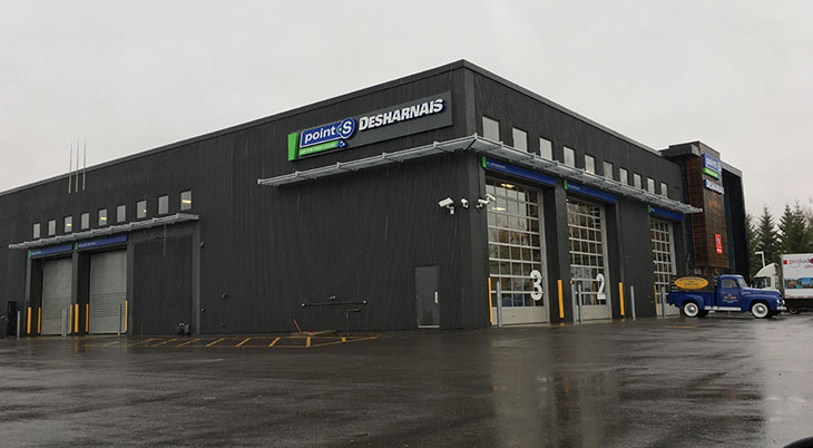 Point S - Desharnais Centre du Camion Rive-nord | 8065 Boulevard Pierre-Bertrand, Québec, QC G2K 1B7, Canada | Phone: (418) 681-6042