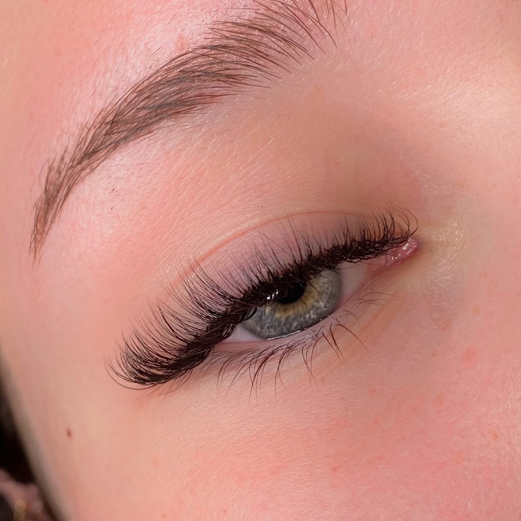 Meraki Lash Co. | 17 Eileen Crescent, Stittsville, ON K2S 1M3, Canada | Phone: (613) 859-5013